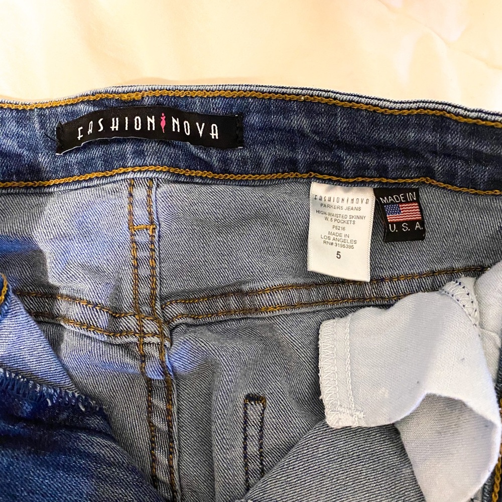 High waisted skinny jeans